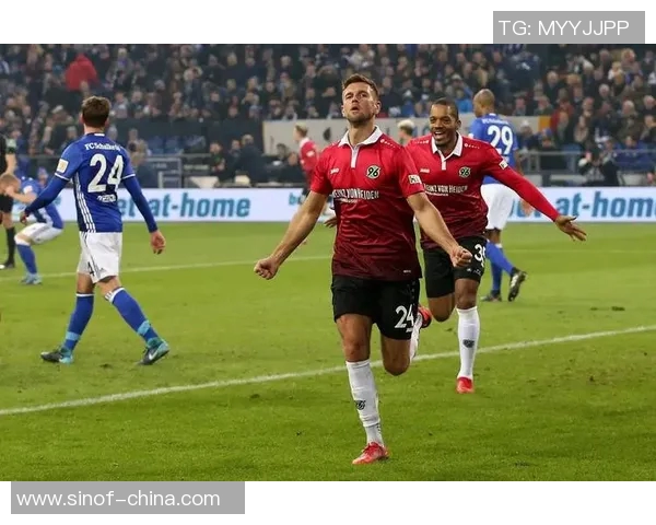 卡斯鲁厄与汉诺威激战在即谁能在这场较量中笑到最后